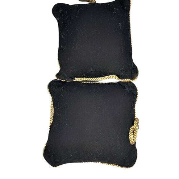 Christmas Pillows Two Small Santa Mini Pillows Needlepoint Doorknob/Throw Pillow - Picture 2 of 3